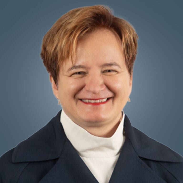 Dr. Monika Molnar